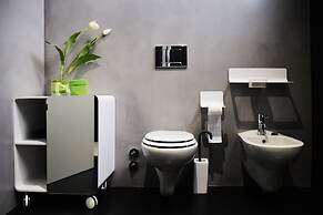 miLoft Guest Rooms & Terrace