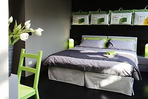 miLoft Guest Rooms & Terrace