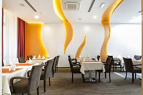 Nova City Hotel Signature Collection