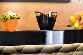 Nova City Hotel Signature Collection