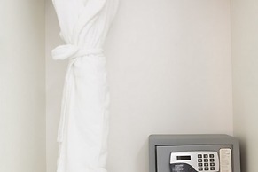 Nova City Hotel Signature Collection