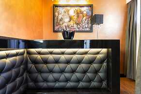 Nova City Hotel Signature Collection