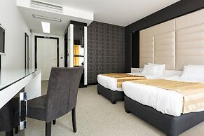 Nova City Hotel Signature Collection