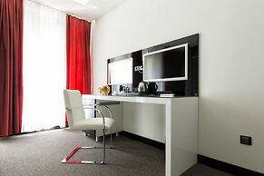 Nova City Hotel Signature Collection