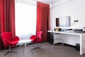 Nova City Hotel Signature Collection