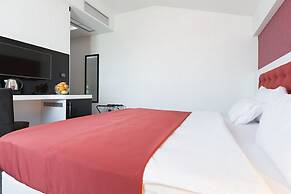 Nova City Hotel Signature Collection