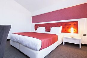 Nova City Hotel Signature Collection