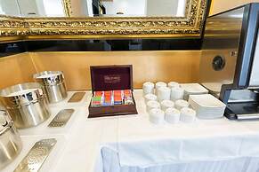 Nova City Hotel Signature Collection