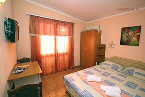 Kojic Apartments