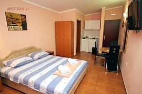 Kojic Apartments