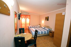 Kojic Apartments