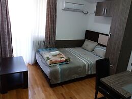 Kojic Apartments