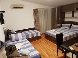 Kojic Apartments
