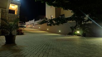 Kojic Apartments