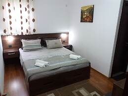 Kojic Apartments