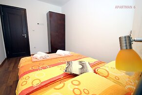 Kojic Apartments