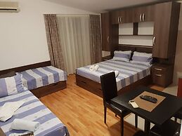 Kojic Apartments