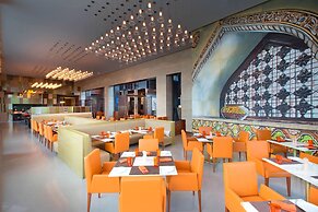 Sheraton Hyderabad Hotel