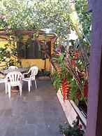 Itaúna Hostel