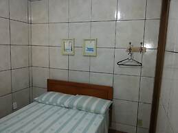 Itaúna Hostel