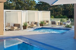 Clement Palo Alto – All-Inclusive Urban Resort