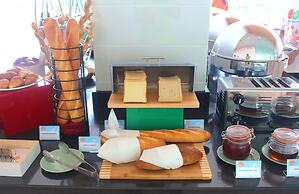 HARRIS Hotel & Conventions Gubeng Surabaya