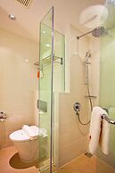 HARRIS Hotel & Conventions Gubeng Surabaya