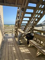 Seaview Pier and Motel