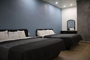 Hotel Villas de Santiago Inn