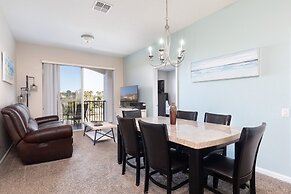 Vista Cay by Orlando Resort Rentals on Universal Boulevard