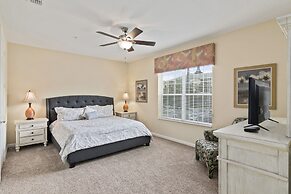 Vista Cay by Orlando Resort Rentals on Universal Boulevard