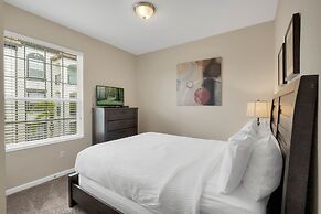 Vista Cay by Orlando Resort Rentals on Universal Boulevard