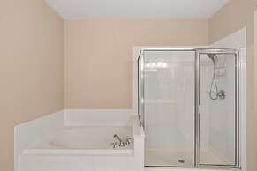 Vista Cay by Orlando Resort Rentals on Universal Boulevard