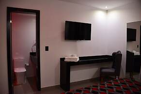 Six Hotel Guadalajara Expiatorio