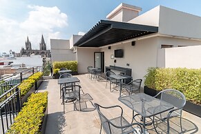 Six Hotel Guadalajara Expiatorio