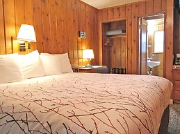 Park Motel and Cabins