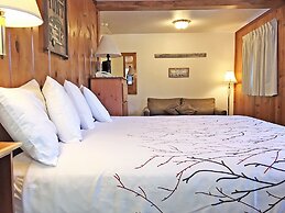 Park Motel and Cabins