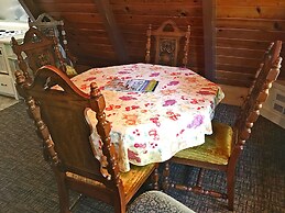 Park Motel and Cabins