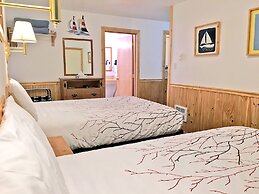 Park Motel and Cabins