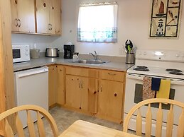 Park Motel and Cabins