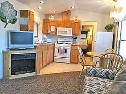 Park Motel and Cabins