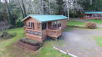 Park Motel and Cabins