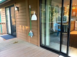 Park Motel and Cabins