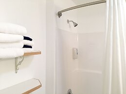 Park Motel and Cabins