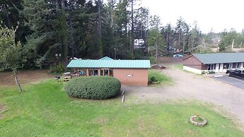 Park Motel and Cabins