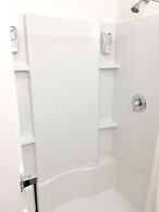 Park Motel and Cabins