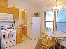 Park Motel and Cabins