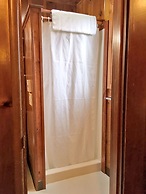 Park Motel and Cabins