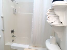 Park Motel and Cabins