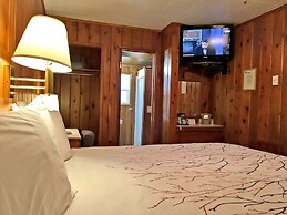 Park Motel and Cabins